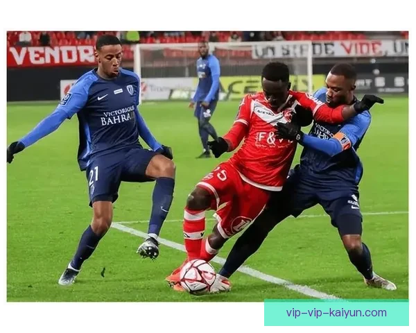 足球赛事实时在线直播平台全程跟踪分析带你体验极速赛事更新